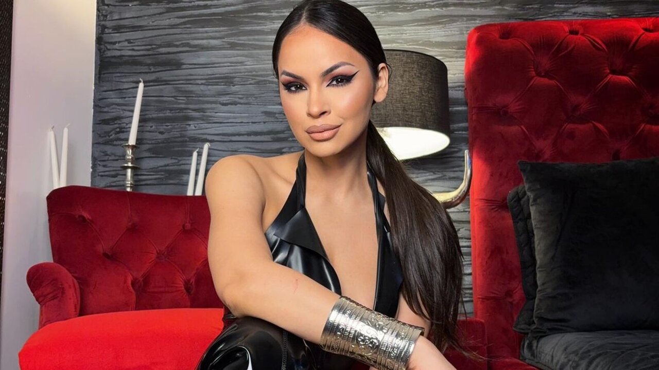 Live Porn Camera of MaylaCherinne