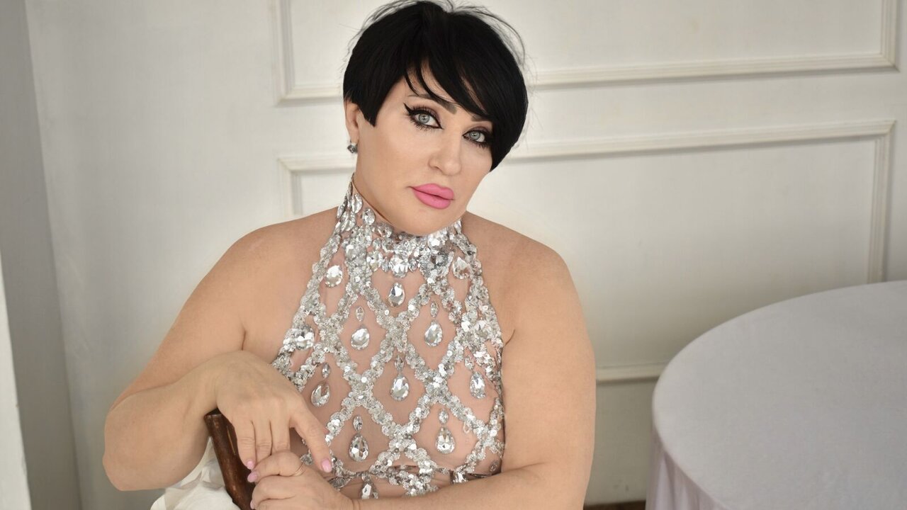 Live Porn Camera of KiraTempt