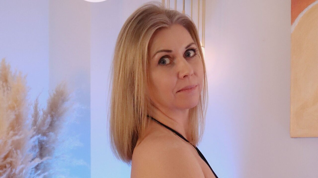 Live Porn Camera of AnnieLawrence