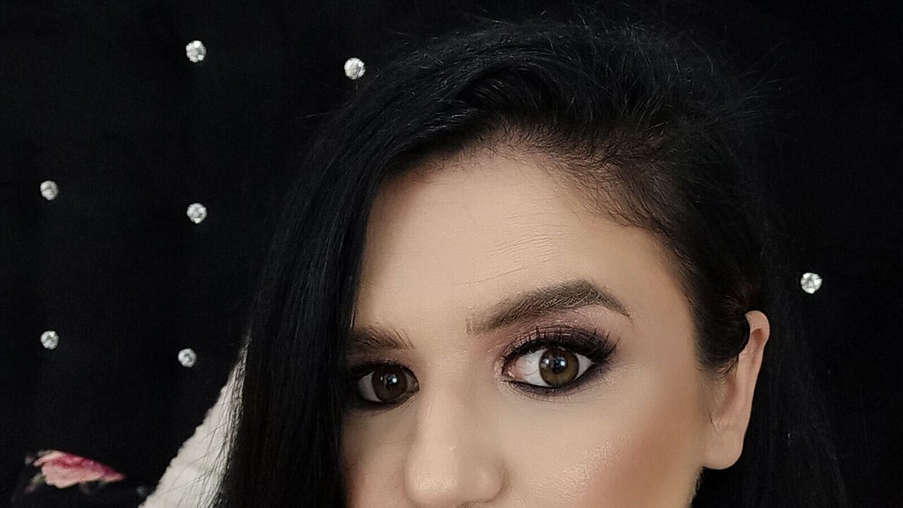 Live Porn Camera of CasandraDecu